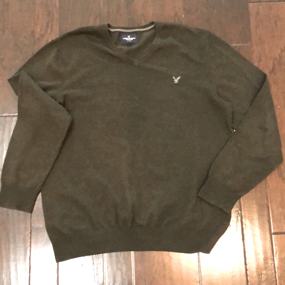 American Eagle Outfitters Large V Neck Pullover Sweater